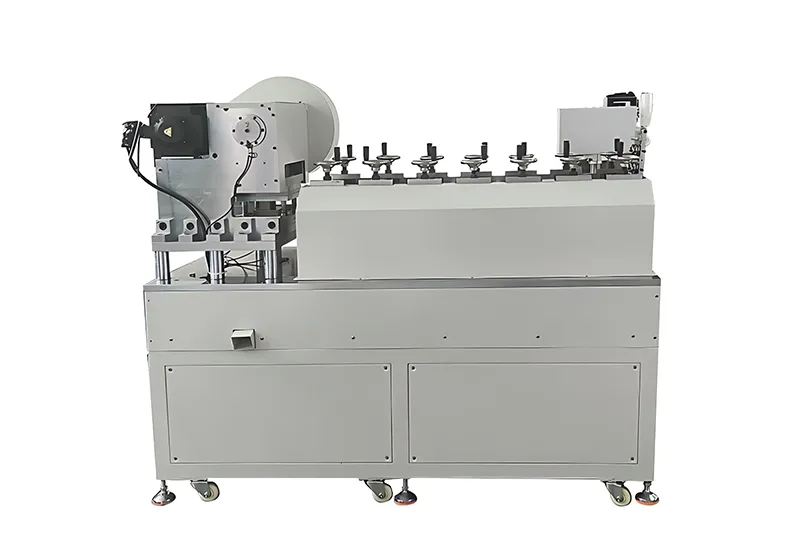 Blade rolling machine