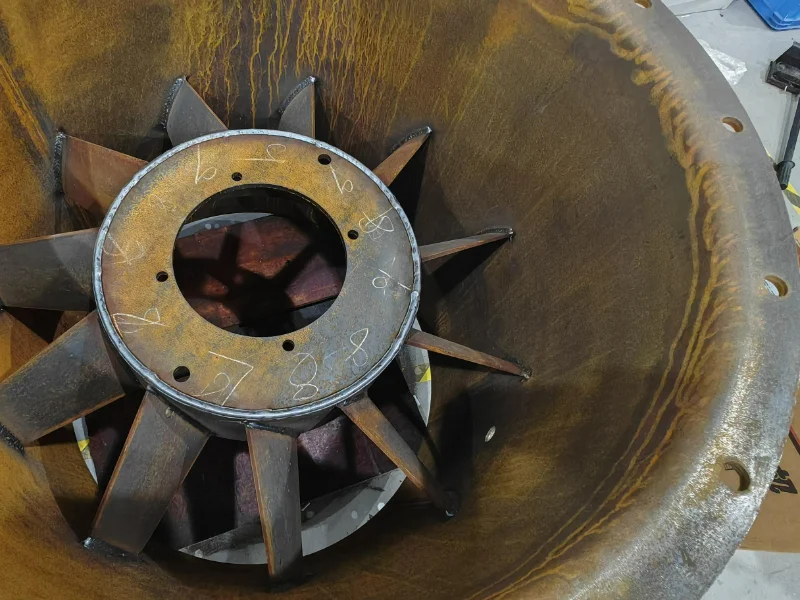 Axial flow tunnel fan guide