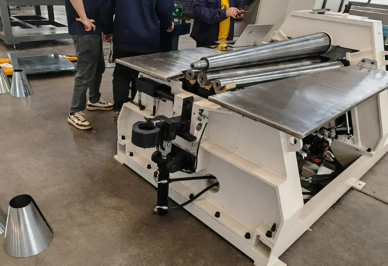 Customized cone rolling machine